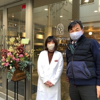 梅屋香織さんのお店がオープンしました