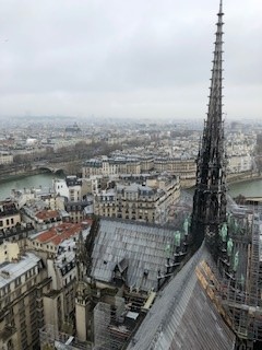 ノートルダム寺院