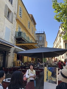 レストラン